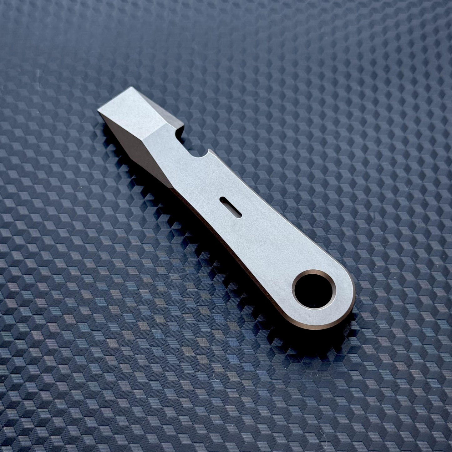 Titanium PryBar, Pocket Tool, EDC Titanium, Titanium Crowbar,Multi tool Prybar, Pocket Gear, EDC Pocket, Keychain Pry bar Paracord