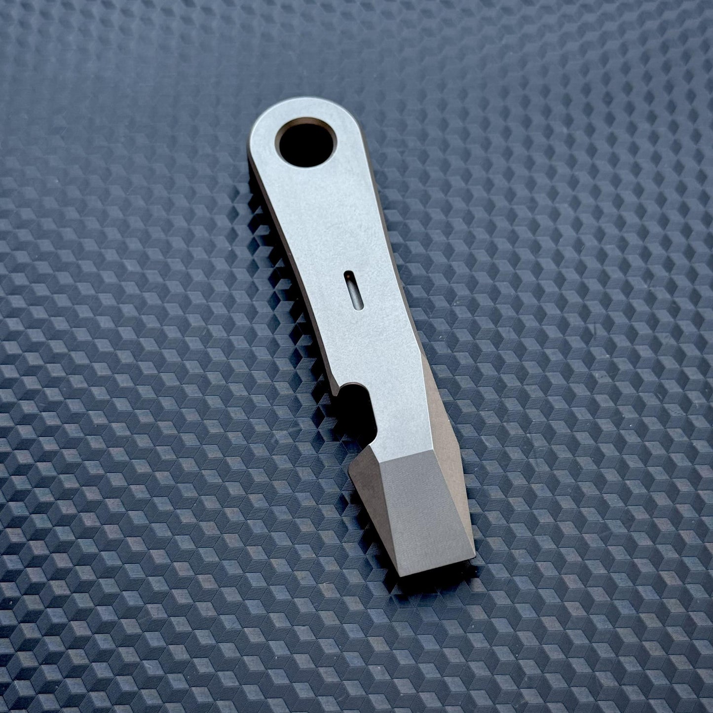 Titanium PryBar, Pocket Tool, EDC Titanium, Titanium Crowbar,Multi tool Prybar, Pocket Gear, EDC Pocket, Keychain Pry bar Paracord