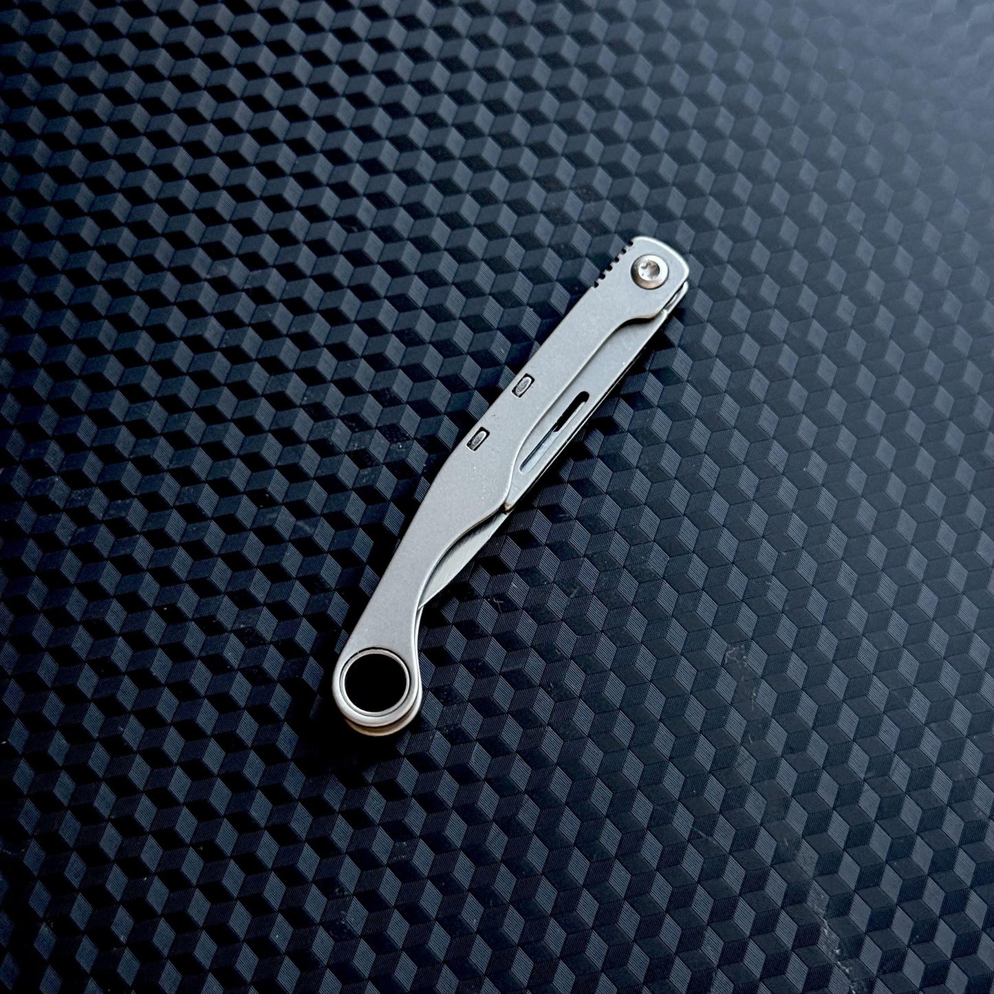 Keychain Titanium Folding Knife Scalpel Tool Pocket EDC Pocket Gear Kutting Device