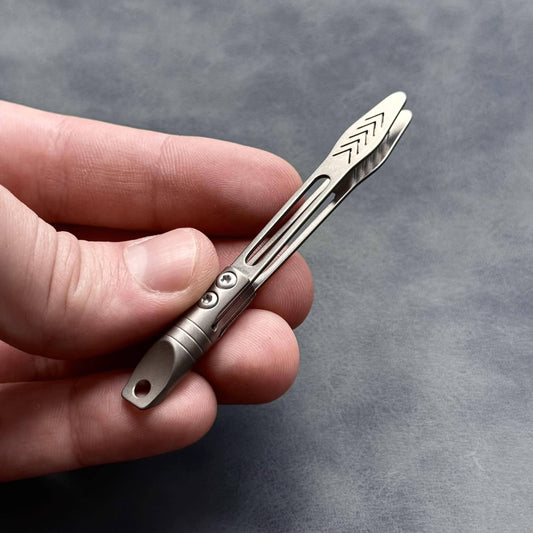 EDC Titanium Tweezers Keychain Tool – Pocket Multi-Tool, Portable Titanium Gear for Travel, Camping & Everyday Use, Gift for Him