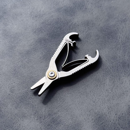 Scissors Titanium Mini – Ultra-Light EDC Grooming Tool for Men, Portable Eyebrow & Beard Trimming, Gift for Him scissors charm